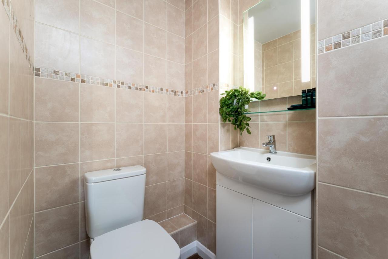 St Andrews Hotel Exeter Bagian luar foto